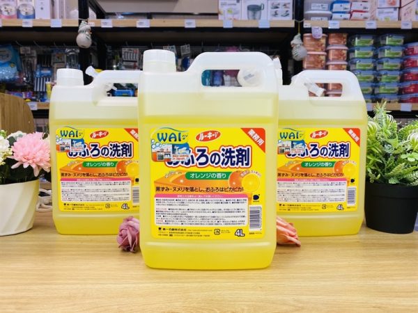 NRS4L - CHẤT TẨY RỬA NHÀ TẮM VÀ LAU SÀN WAI 4L NHẬT - CAN