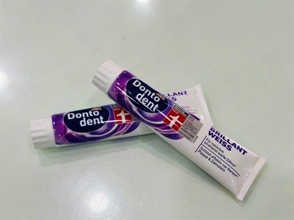 PNN16T - Kem đánh răng Dontodent Brillant, màu Tím, 125ml