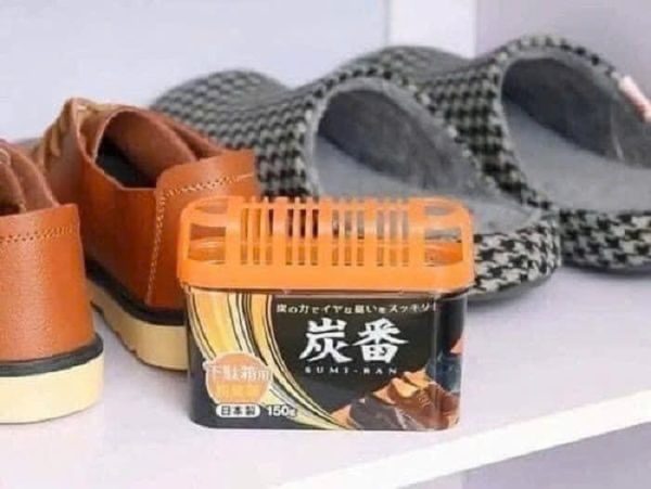 Khử mùi tủ giày than hoạt tính - hàng Nhật - hộp