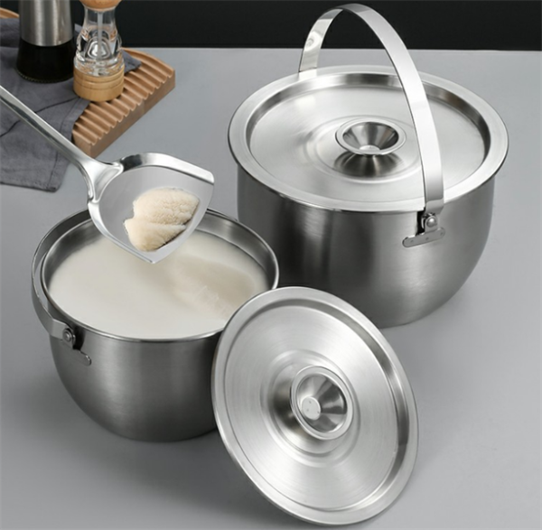 KLC119 - Âu đựng mỡ inox304 dung tích 2.8Lit