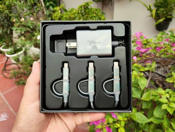 GVK41 - Sạc 3 đầu ra AyraTec Infinity Charger 65W GaN