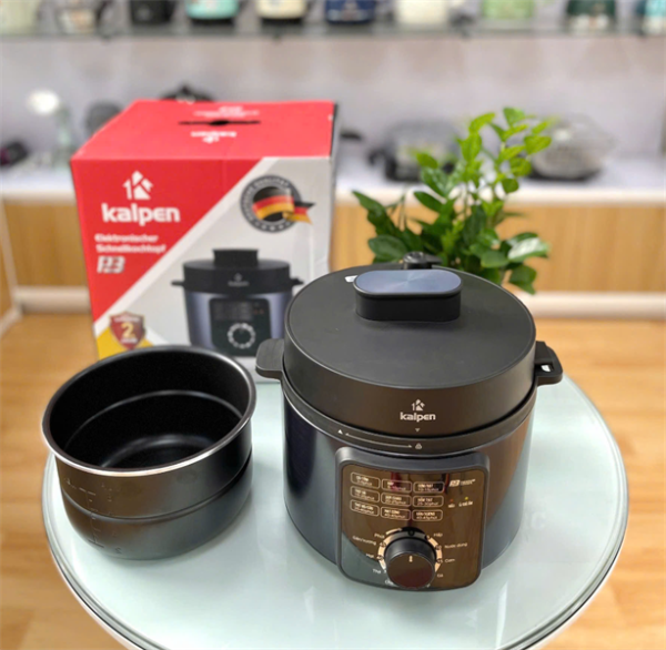 P3 - Nồi áp suất Kalpen, dung tích 4L, cs 900W